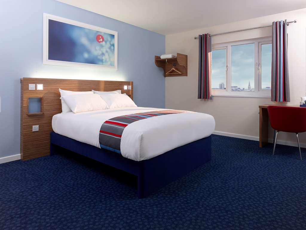 Travelodge Shrewsbury Bayston Hill Room photo