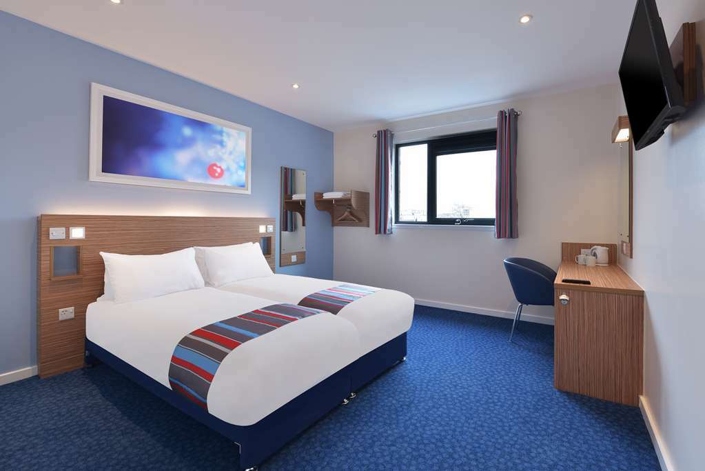 Travelodge Shrewsbury Bayston Hill Room photo